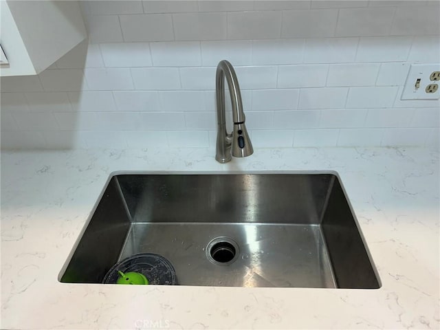 room details with sink