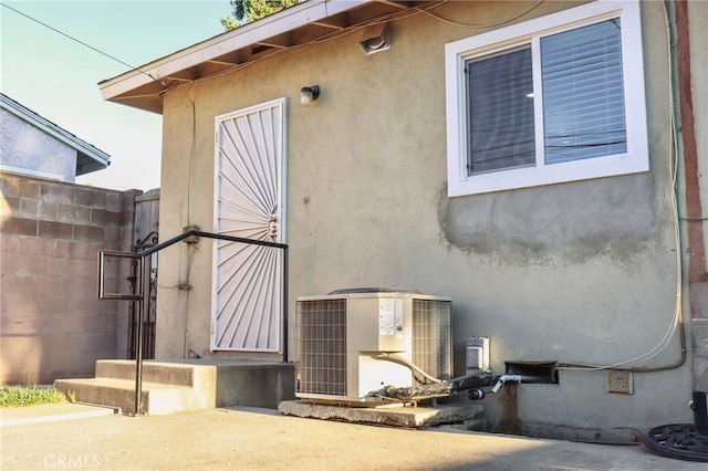 property entrance with central AC