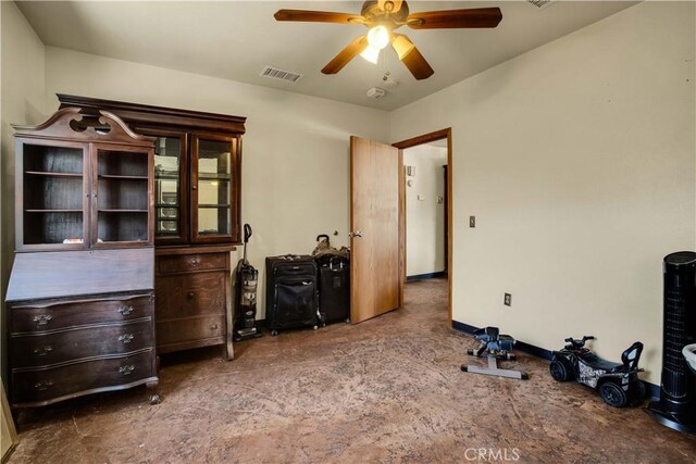 office with ceiling fan