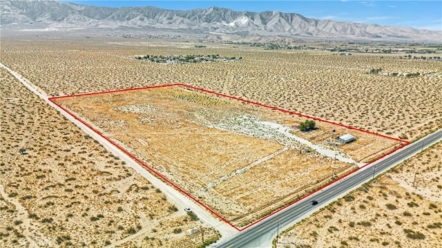 33633 Old Woman Spring Rd, Lucerne Valley, CA 92356 - photo 6