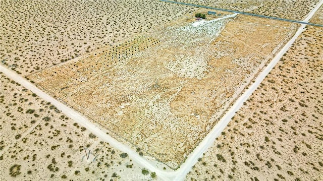 33633 Old Woman Spring Rd, Lucerne Valley, CA 92356 - photo 9