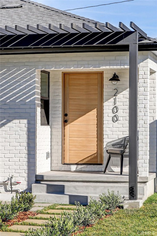 view of doorway to property