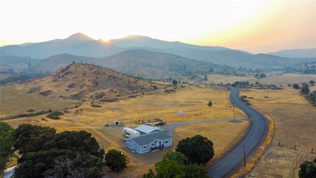 16617 Cottonwood Creek Rd, Hornbrook, CA 96044 - photo 1