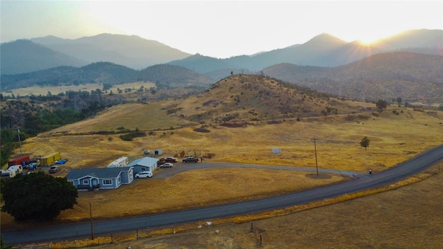 16617 Cottonwood Creek Rd, Hornbrook, CA 96044 - photo 4