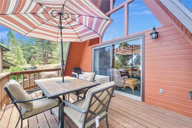 1830 W Ash Rd, Wrightwood, CA 92397 - wooden terrace featuring outdoor dining area