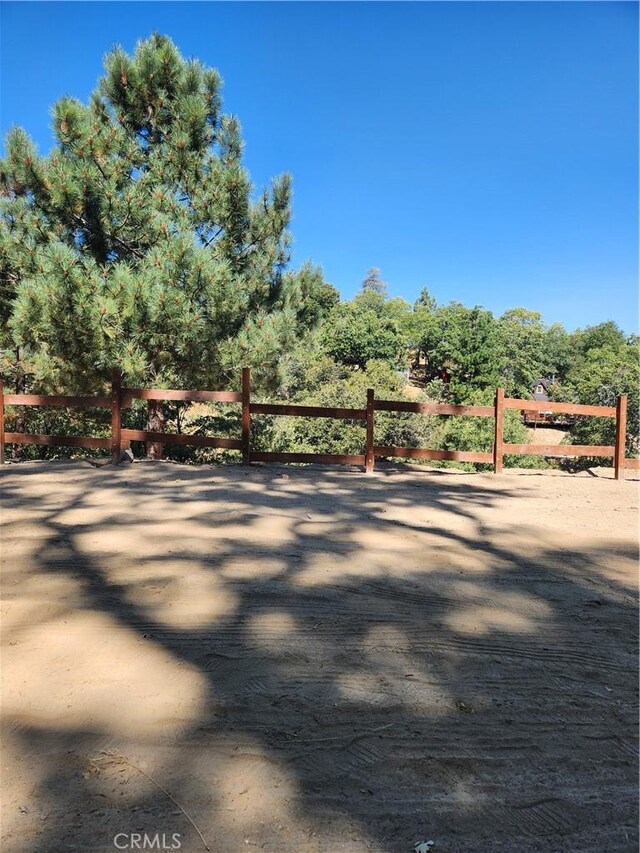 1563 Rock Ridge Dr, Lake Arrowhead, CA 92352