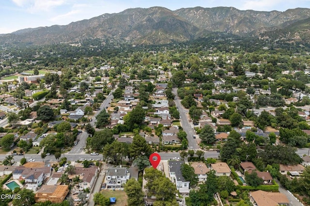 bird's eye view featuring a mountain view