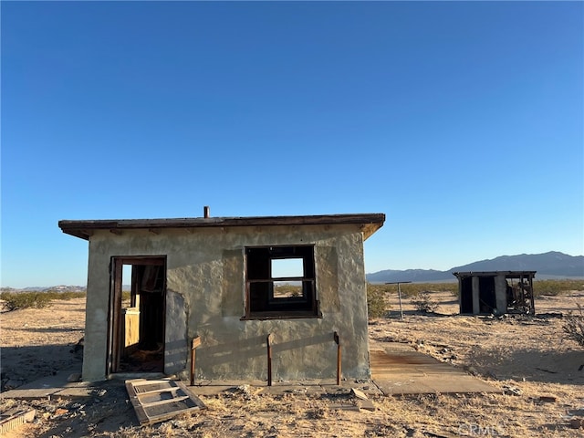 exterior space with a mountain view