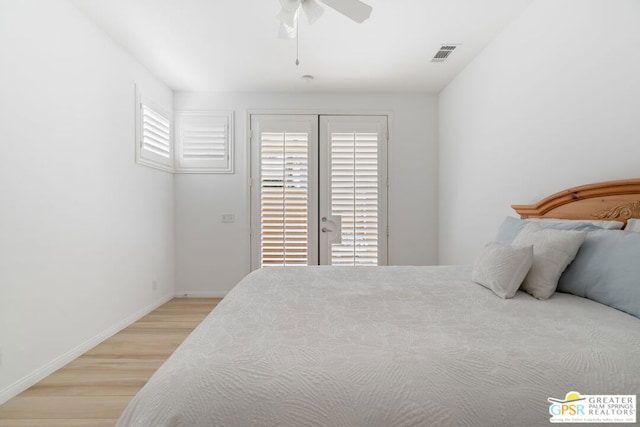 bedroom featuring light wood-type flooring and ceiling fan