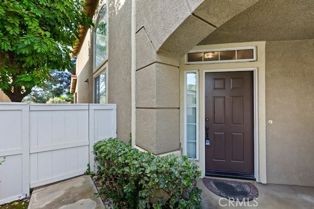 view of property entrance