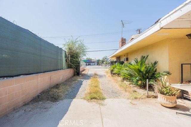 10915 Limonite Ave, Jurupa Valley, CA 91752 - photo 38