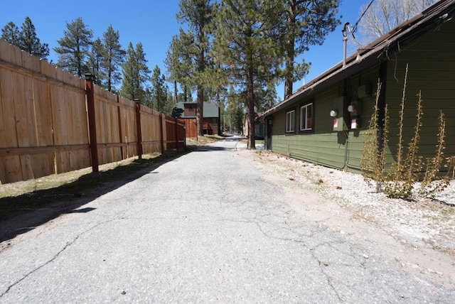 39414 Ruby Ln, Big Bear Lake, CA 92315 - view of road