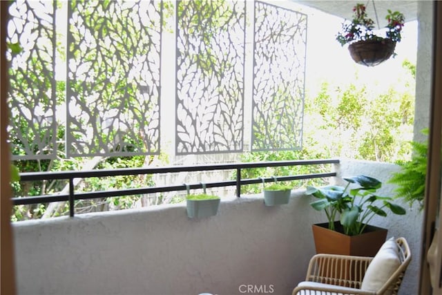 260 Cagney Ln Unit 105, Newport Beach, CA 92663 - view of balcony