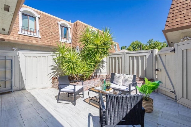 view of patio featuring outdoor lounge area