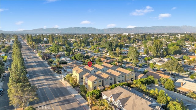 drone / aerial view featuring a mountain view