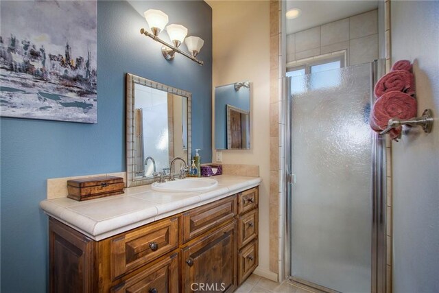 56245 Cobalt Rd, Yucca Valley, CA 92284 - full bathroom featuring a shower with shower door and vanity