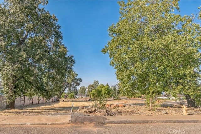 300 Starlight Ct, Paradise, CA 95969 - photo 1