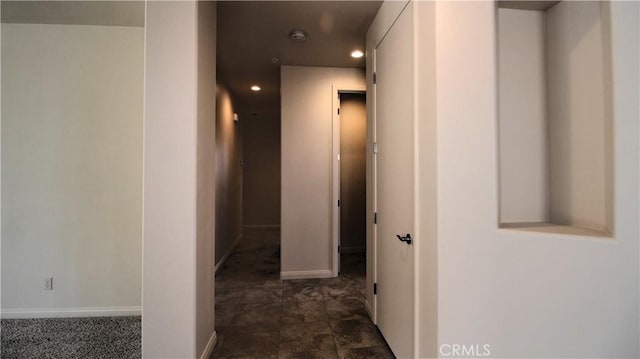 56925 Hidden Gold Ct, Yucca Valley, CA 92284 - hall featuring recessed lighting and baseboards