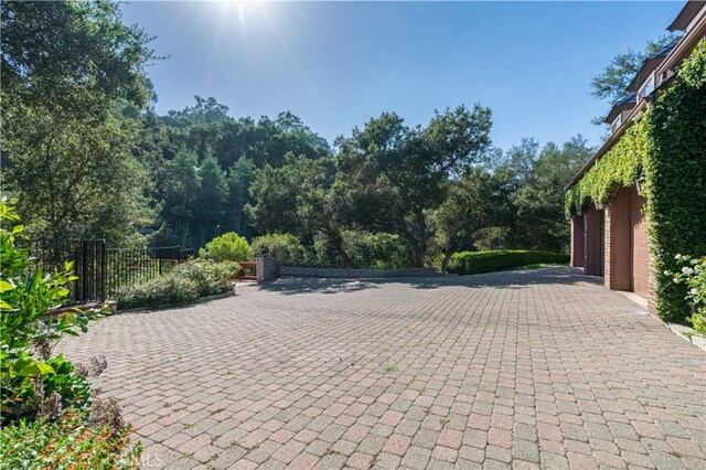 375 Berkshire Ave, La Canada Flintridge, CA 91011 - photo 67