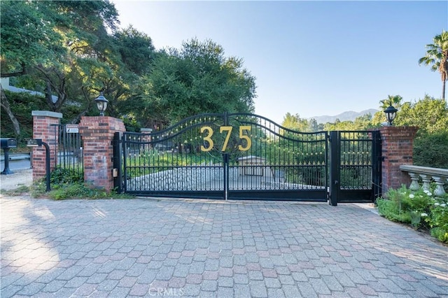 375 Berkshire Ave, La Canada Flintridge, CA 91011 - photo 2