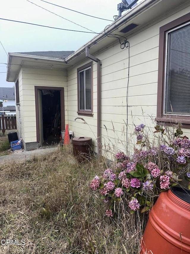 view of home's exterior