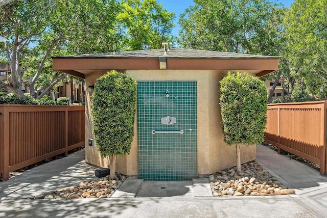 view of outbuilding