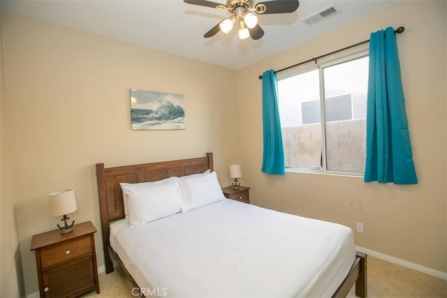 bedroom with ceiling fan