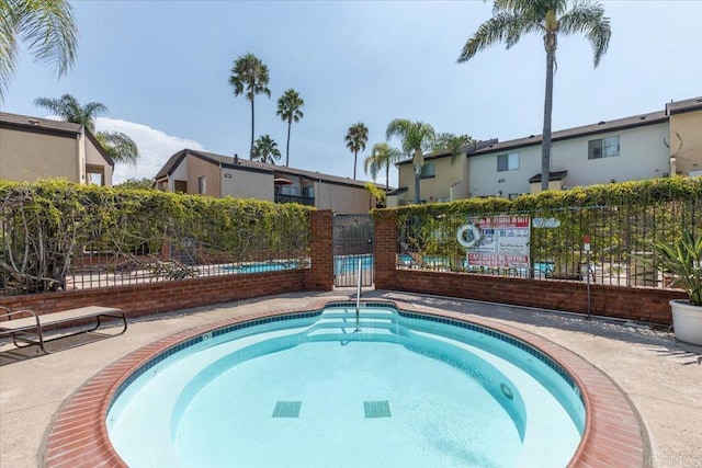 view of swimming pool