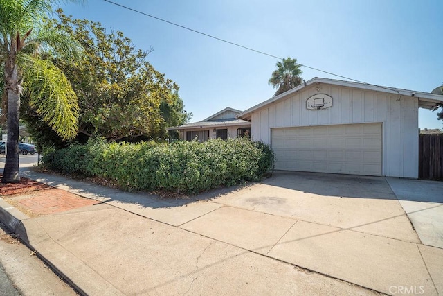 ranch-style house featuring a garage