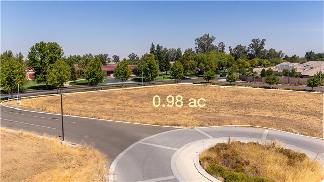 402 Mercy Ave, Merced, CA 95340