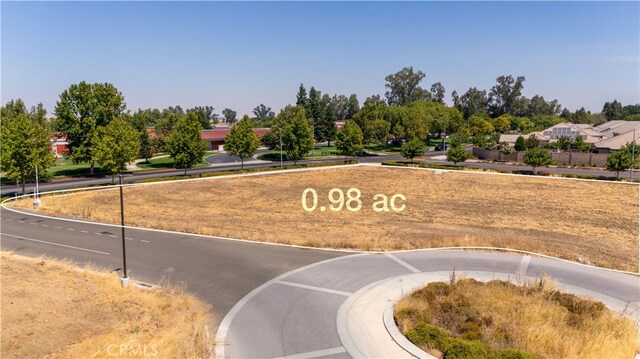 402 Mercy Ave, Merced, CA 95340