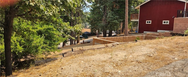 Listing photo 3 for 2459 Spring Dr, Running Springs CA 92382