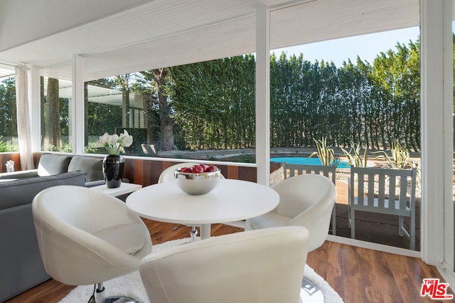 view of sunroom / solarium