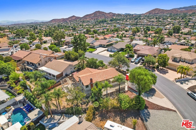 bird's eye view with a mountain view