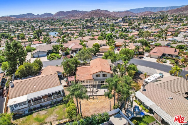 bird's eye view with a mountain view