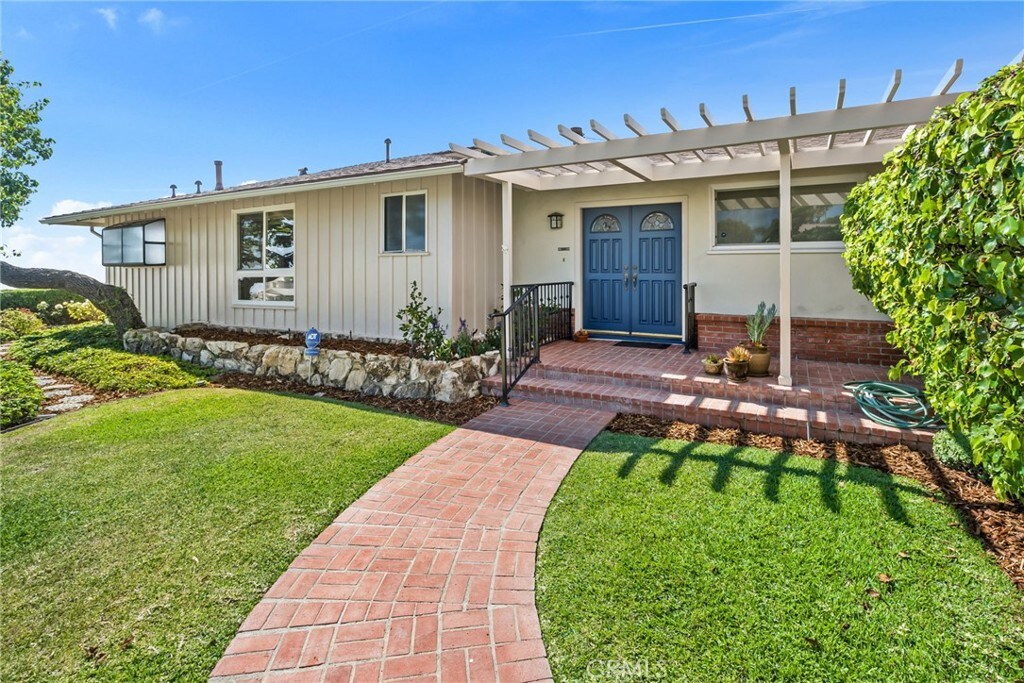 32215 Schooner Dr, Rancho Palos Verdes, CA 90275 - photo 1