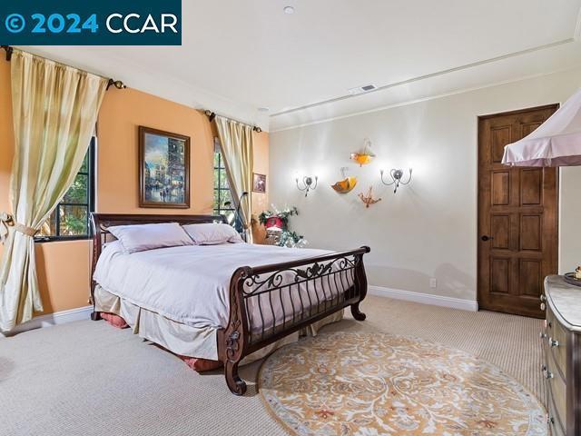 view of carpeted bedroom