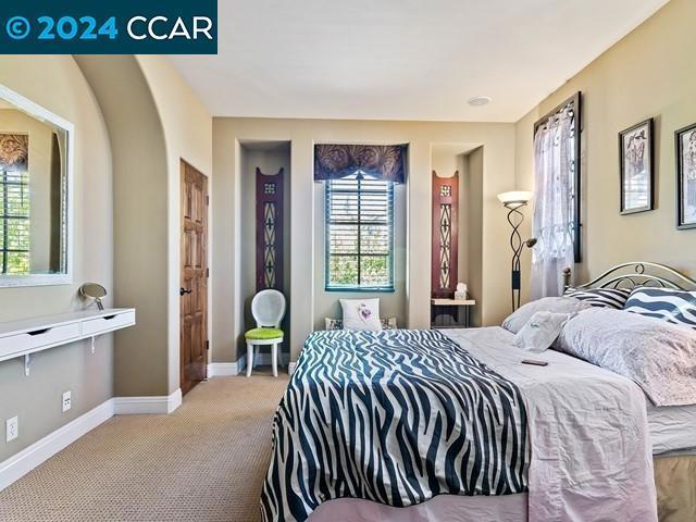 view of carpeted bedroom