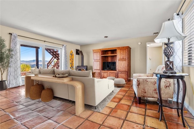 living room with a mountain view