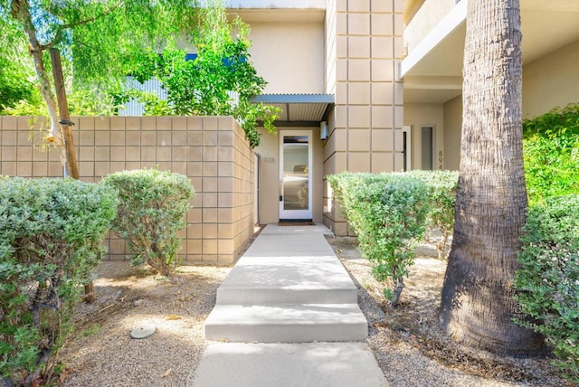 view of property entrance