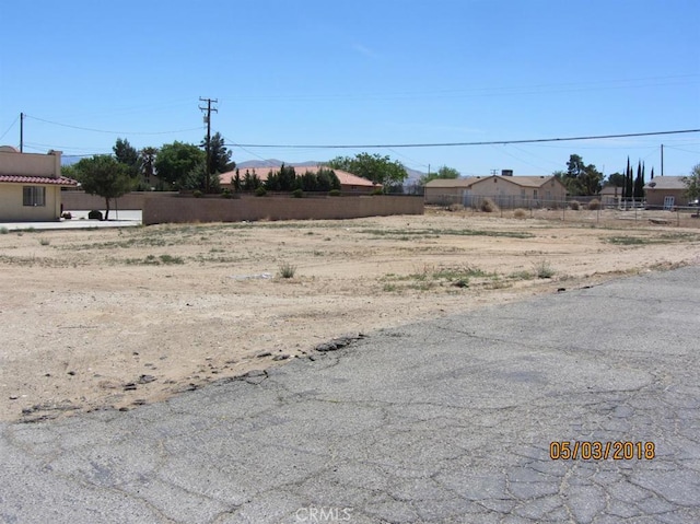 Listing photo 2 for 0 Bear Valley Rd, Hesperia CA 92345