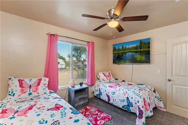 bedroom featuring carpet and ceiling fan