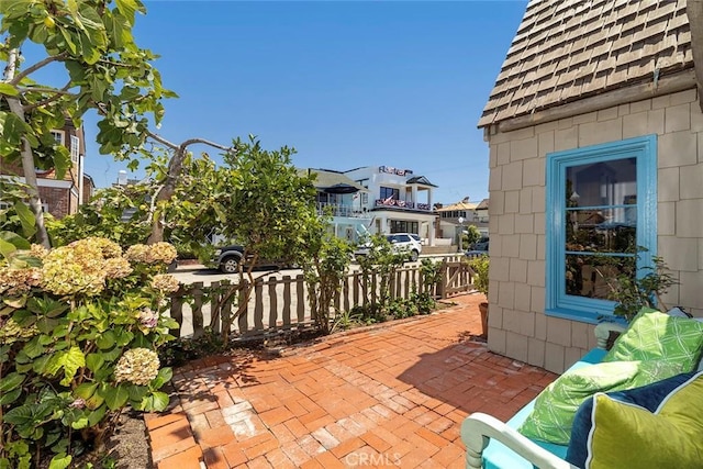 115 Apolena Ave, Newport Beach, CA 92662 - view of patio / terrace
