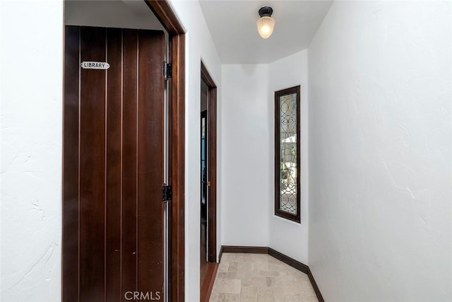 115 Apolena Ave, Newport Beach, CA 92662 - hall with baseboards