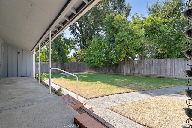 view of yard with a patio area