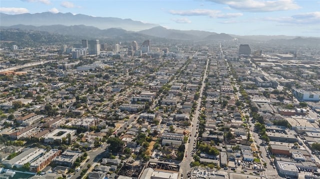 bird's eye view with a mountain view