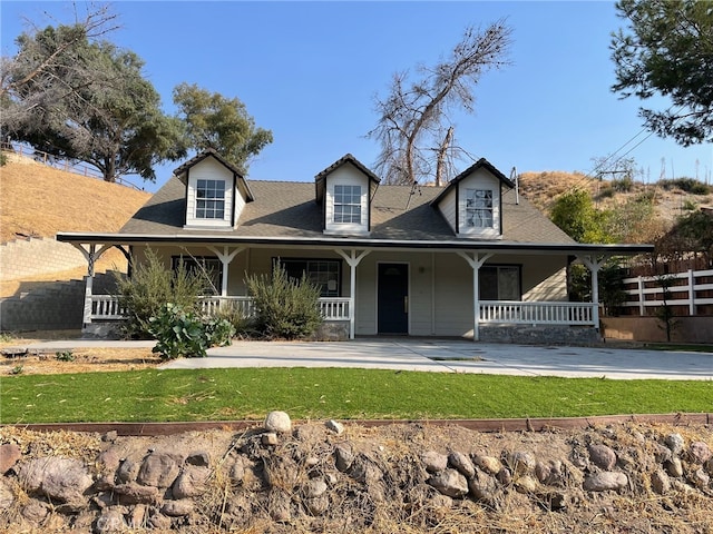 view of front of house with covered porch