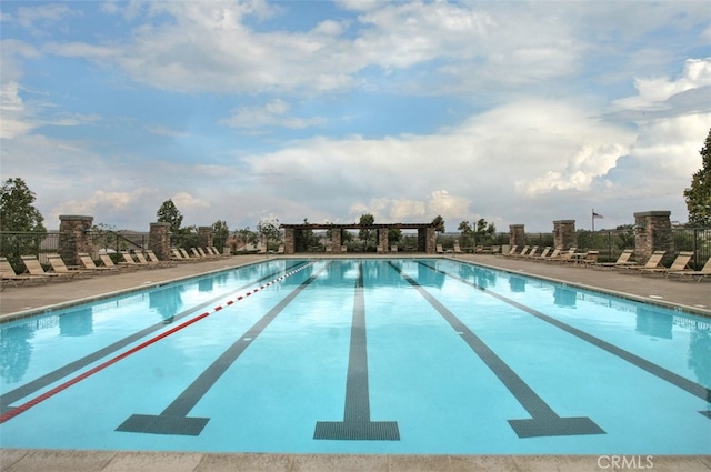 view of swimming pool