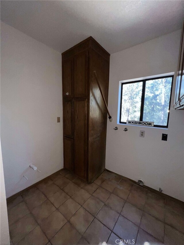 23109 Cardinal Rd, Wrightwood, CA 93563 - photo 7
