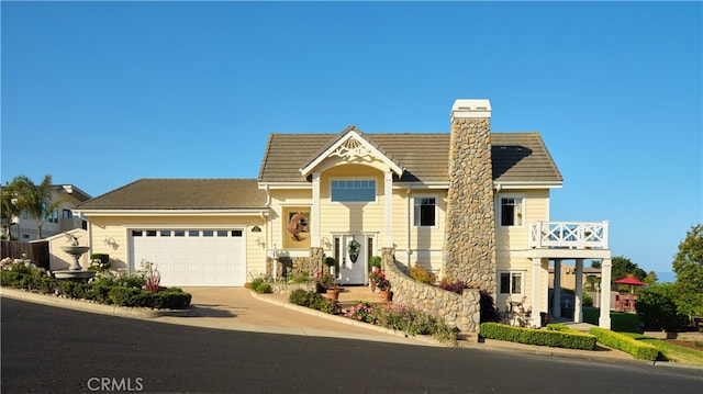 view of front of house with a garage